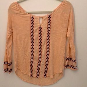 Cute pattern American eagle blouse